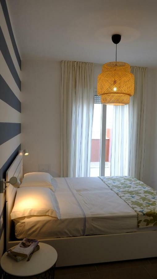 Quarantacinque Ospitalita Hotel Cagliari Ngoại thất bức ảnh