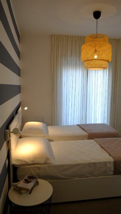 Quarantacinque Ospitalita Hotel Cagliari Ngoại thất bức ảnh