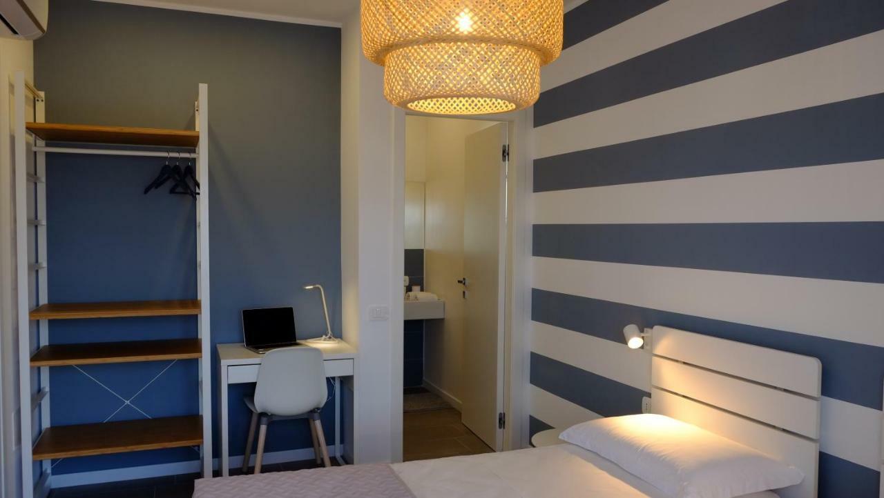Quarantacinque Ospitalita Hotel Cagliari Ngoại thất bức ảnh