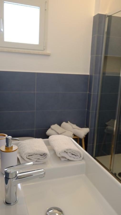 Quarantacinque Ospitalita Hotel Cagliari Ngoại thất bức ảnh