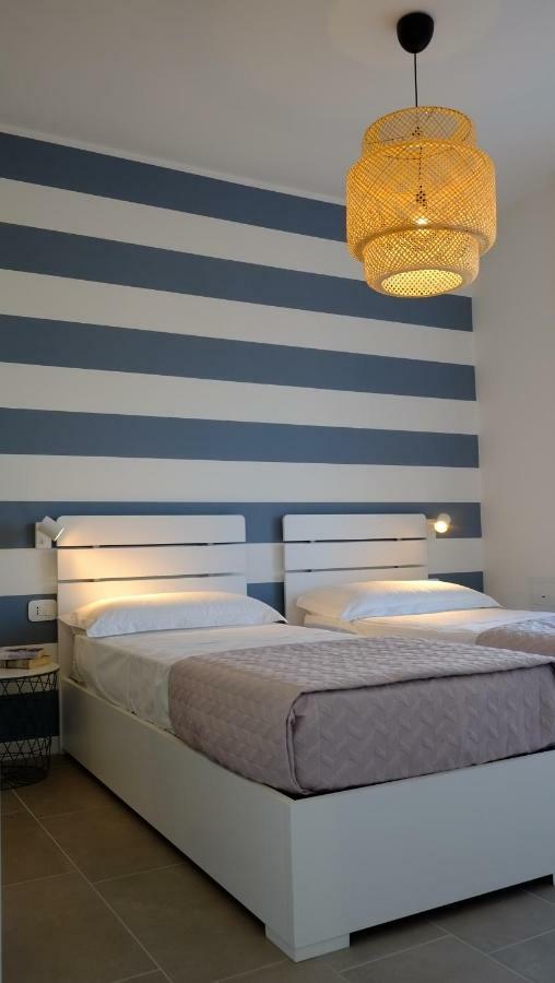 Quarantacinque Ospitalita Hotel Cagliari Ngoại thất bức ảnh