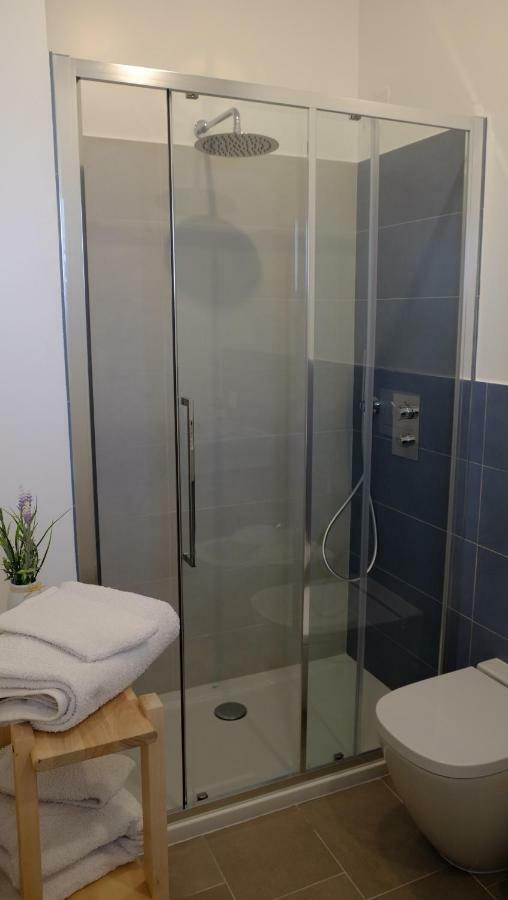 Quarantacinque Ospitalita Hotel Cagliari Ngoại thất bức ảnh