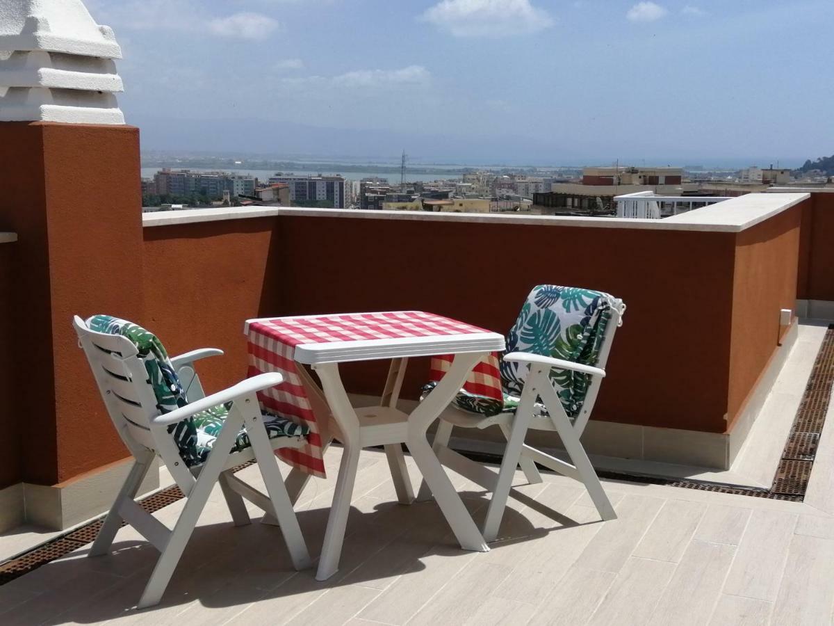 Quarantacinque Ospitalita Hotel Cagliari Ngoại thất bức ảnh